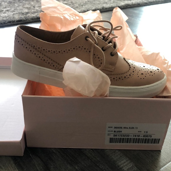 JustFab Shoes - New Blush Oxford Sneakers